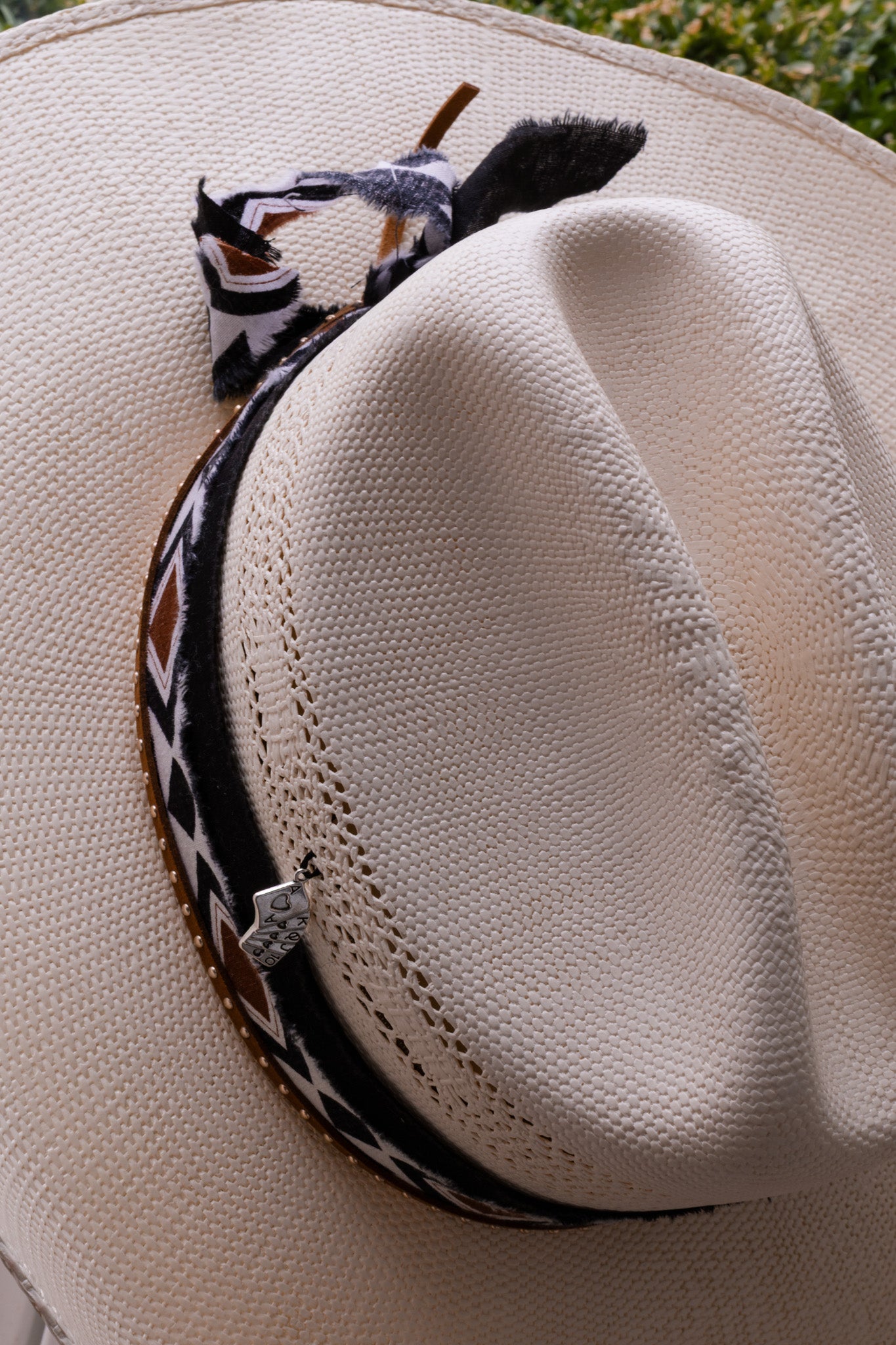 Playing card straw hat