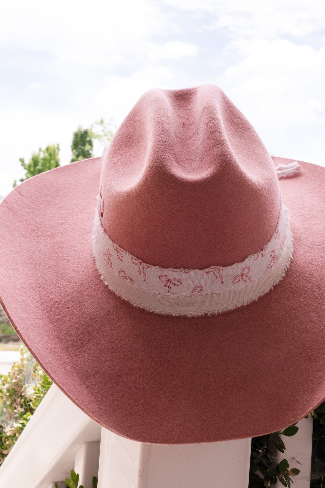 Pink 100% wool cowboy hat